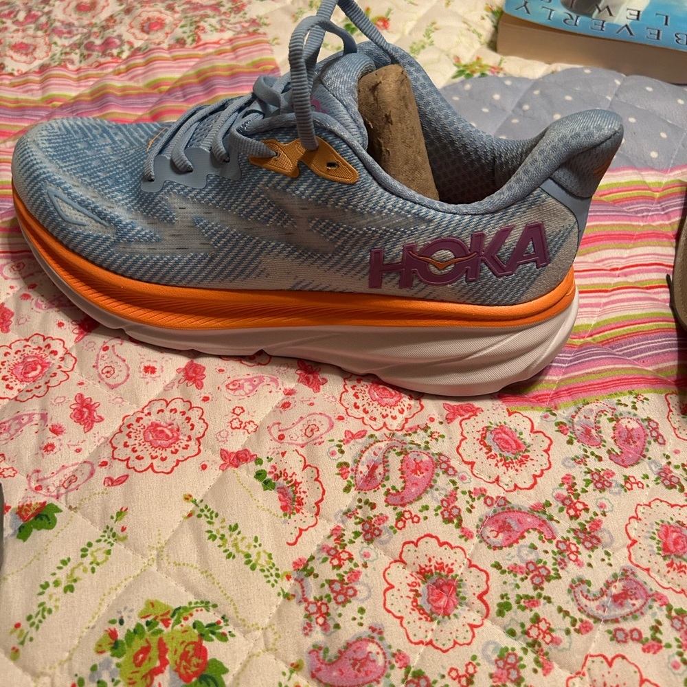 Hoka Sneakers